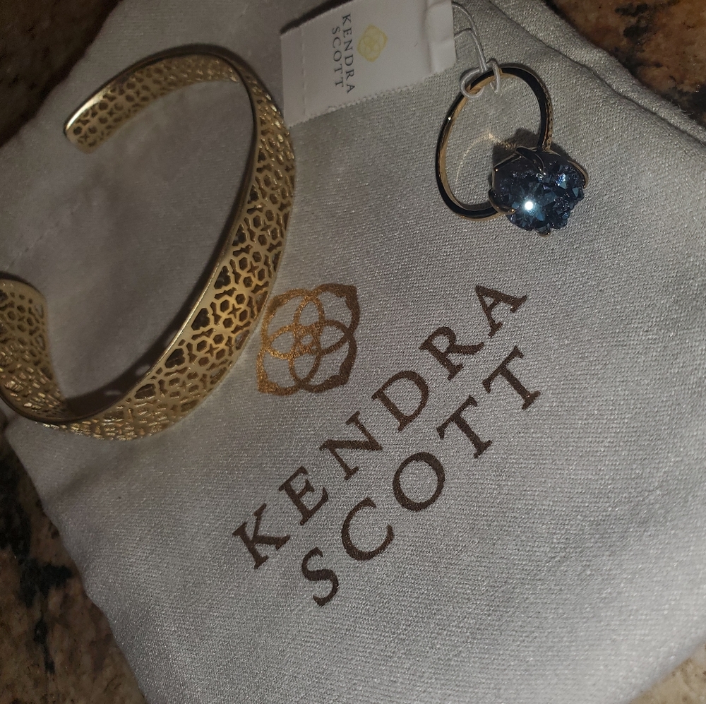 Kendra Scott cuff